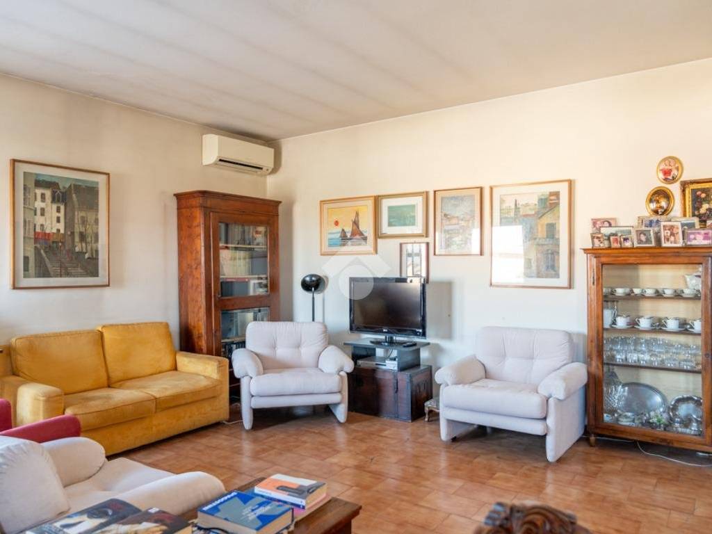 Appartamento a Villafranca di verona in Via Quadrato - Foto 4