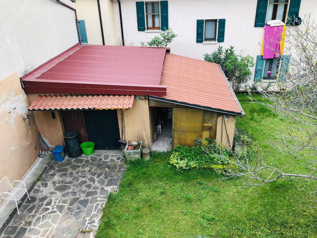 Villa a Castiglione delle stiviere in Via Botturi, 38 - Foto 5