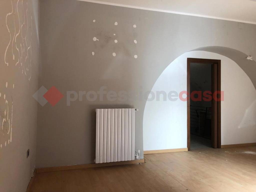 Immobile a Potenza in LOCALE COMMERCIALE VIA MAZZINI , 132 - Foto 3