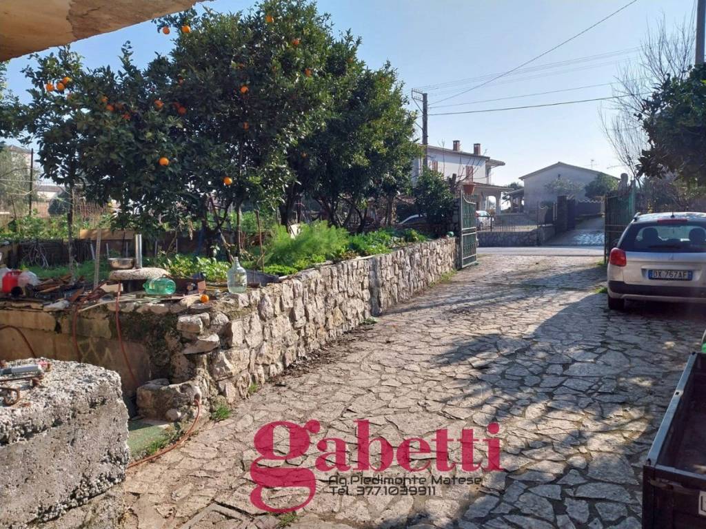 Casa indipendente a Baia e latina in Via Annunziata, 23 - Foto 2