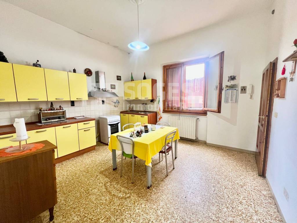 Appartamento a Cavriglia in Via Contebicchieri - Foto 4