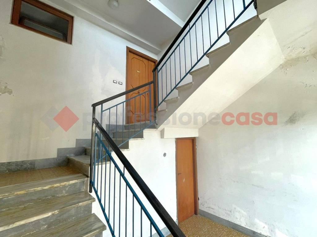 Appartamento a Roccapiemonte in Corso Mario Pagano, 84 - Foto 3