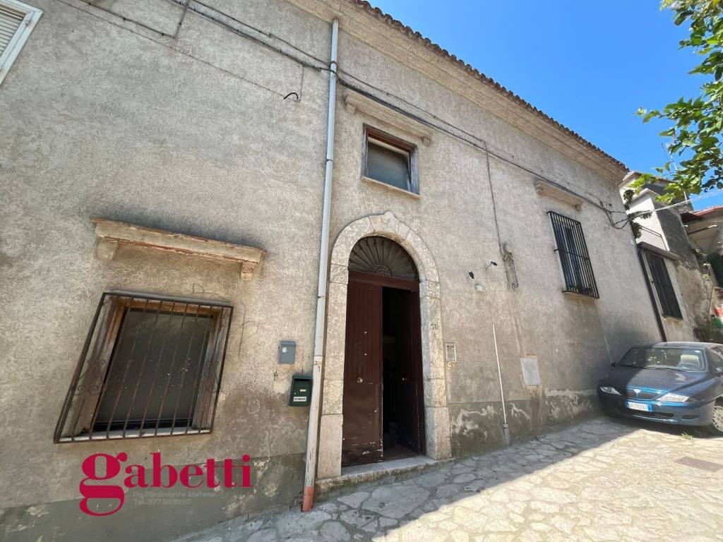 Appartamento a Caiazzo in Via Domenico Misseri, 36 - Foto 3