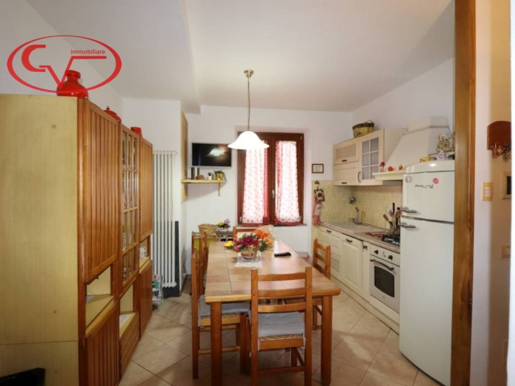Appartamento a Montevarchi in Strada Regionale di Val d'Arno - Foto 2