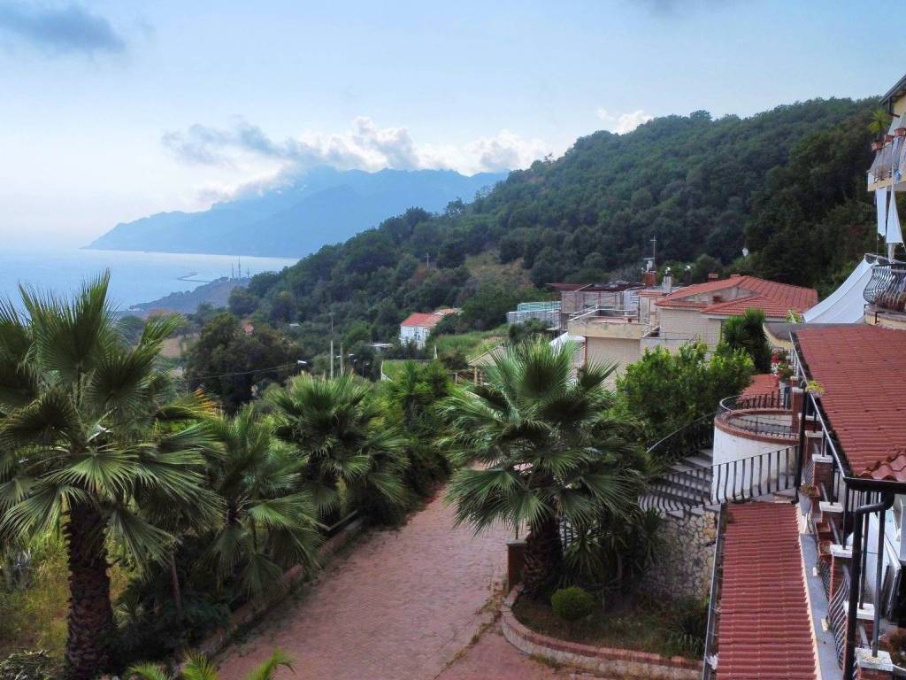 Villa a Salerno in Via Casa Gallo di Giovi Santo Stefano - Foto 4