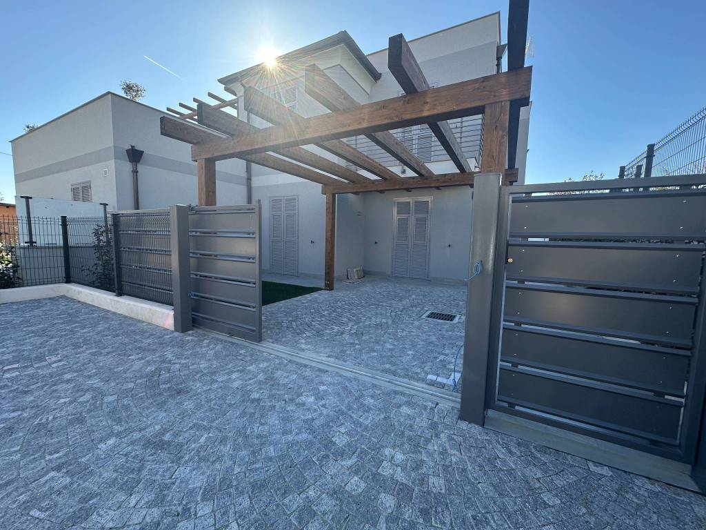 Villa a Loano in Via degli Alpini, 7 - Foto 3