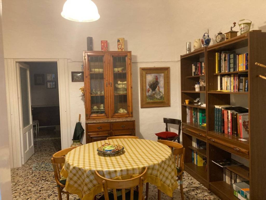 Casa indipendente a Ceglie messapica in Via Toselli - Foto 3