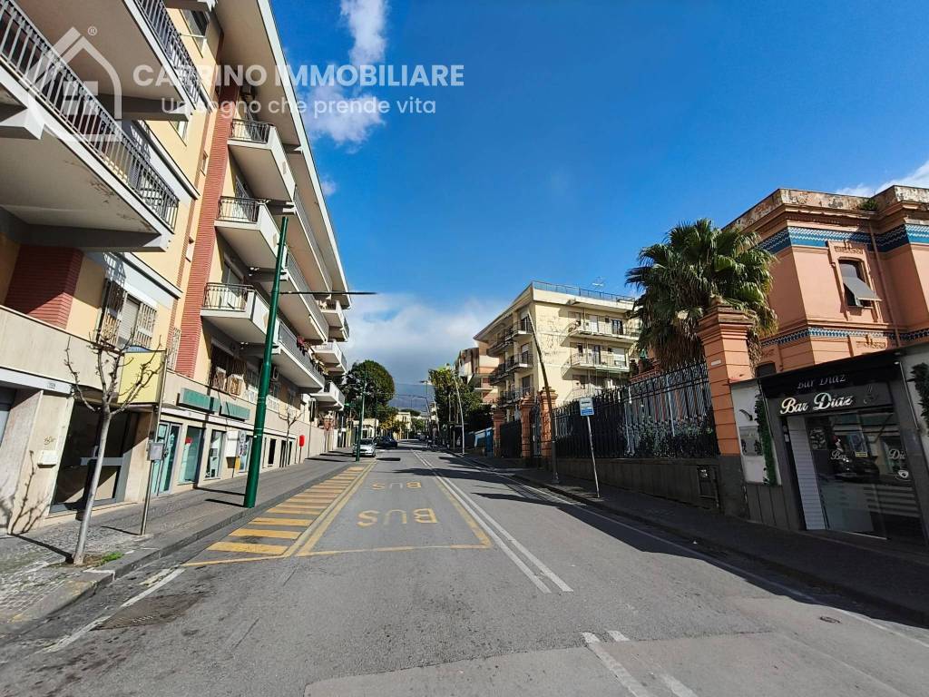 Appartamento a Portici in Via Armando Diaz, 115 - Foto 1