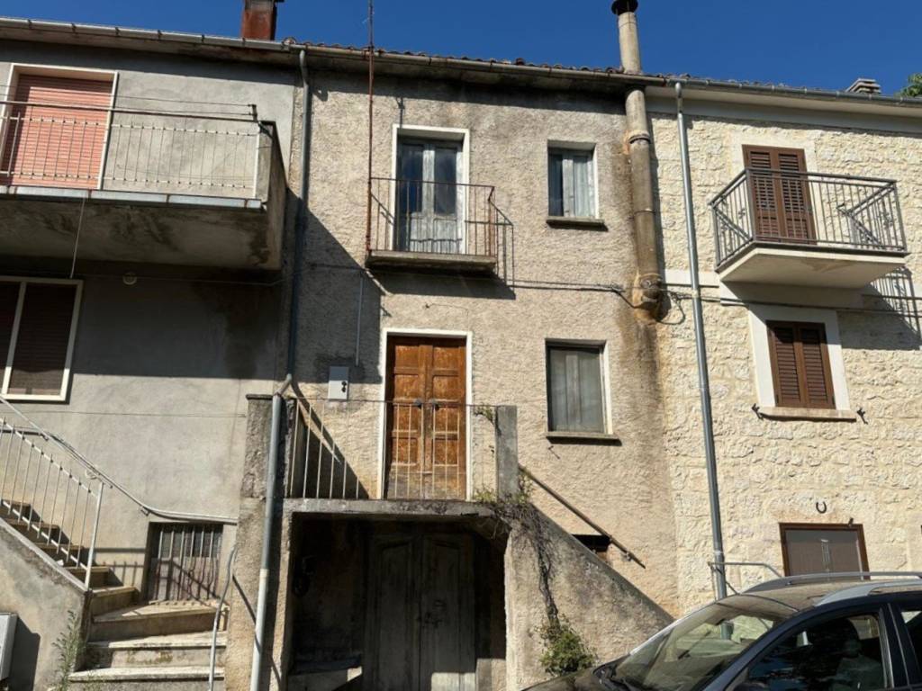 Casa indipendente a Caramanico terme in Contrada Canale, 7 - Foto 3