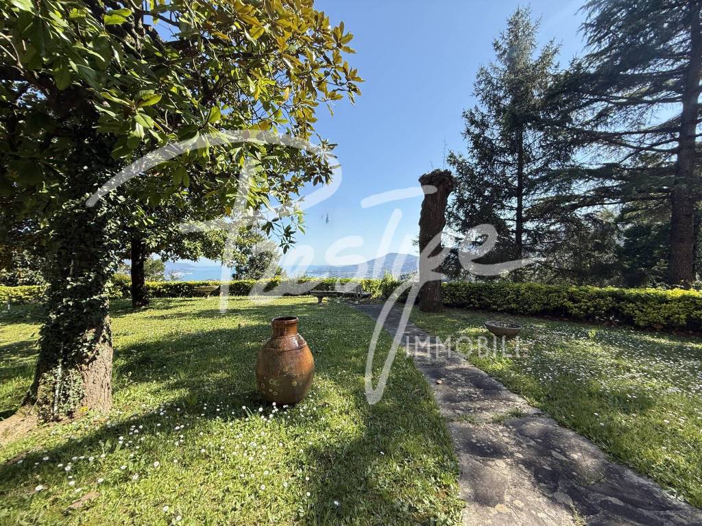 Villa a La spezia in Via Montalbano - Foto 3