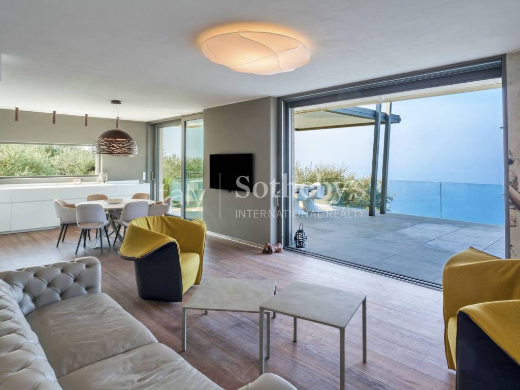 Villa a Torri del benaco in Via Negher - Foto 4