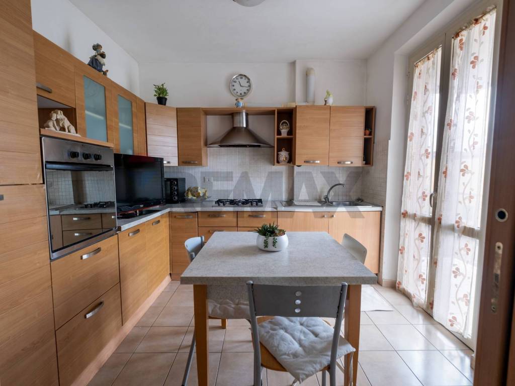 Appartamento a Jesi in Via Luigi Pieralisi, 16 - Foto 3