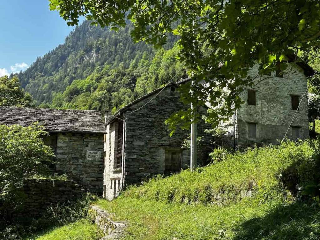 Casa indipendente a Alto sermenza in Frazione Balmelle di Ferrate - Foto 5