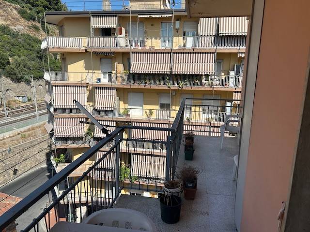 Appartamento a Ventimiglia in Via Dante Alighieri, 4 - Foto 2