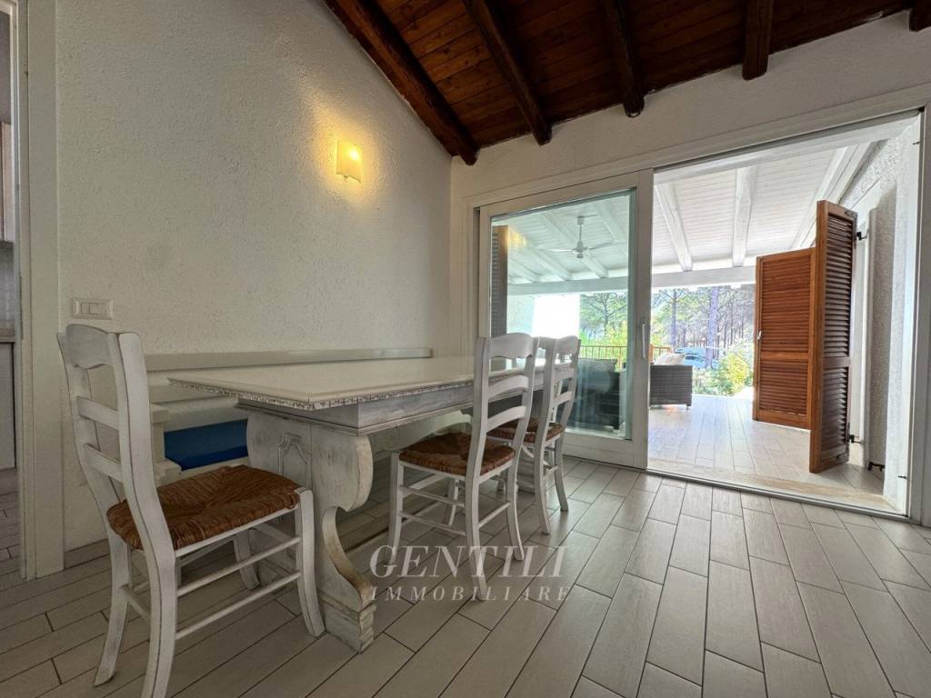 Appartamento a Arzachena in Via Cala Battistoni - Foto 4