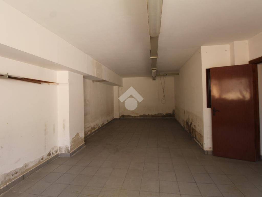 Box / garage a Villa san giovanni in Via Briatico, 48 - Foto 2