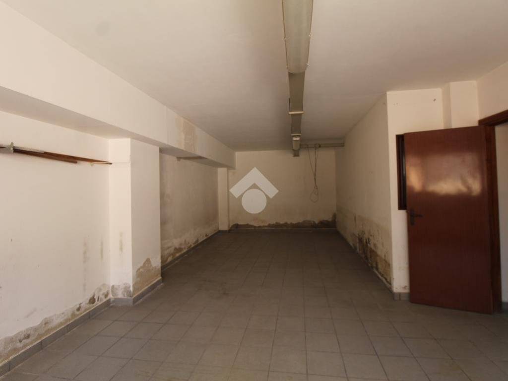 Box / garage a Villa san giovanni in Via Briatico, 48 - Foto 3