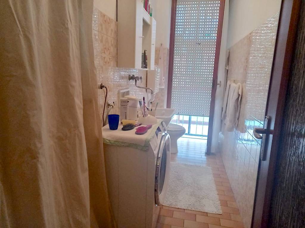 Appartamento a Piacenza in Via Angelo Quadrelli - Foto 4