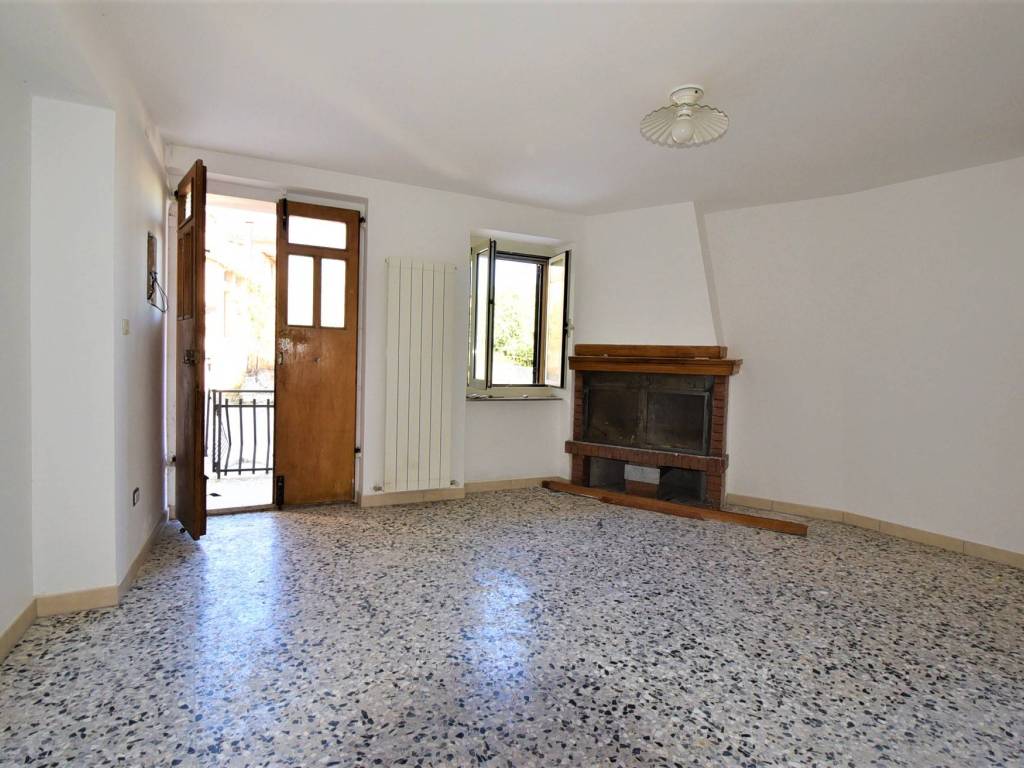Casa indipendente a Montefortino in Valle 22 - Foto 3
