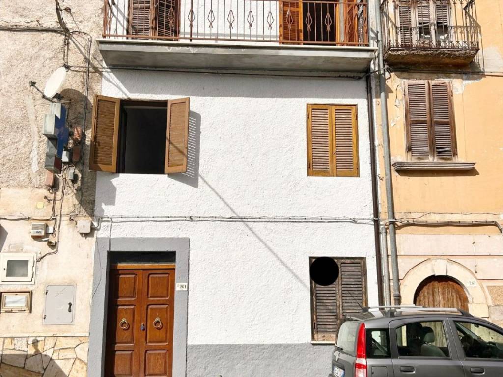 Casa indipendente a Borgorose in Via Roma - Foto 3