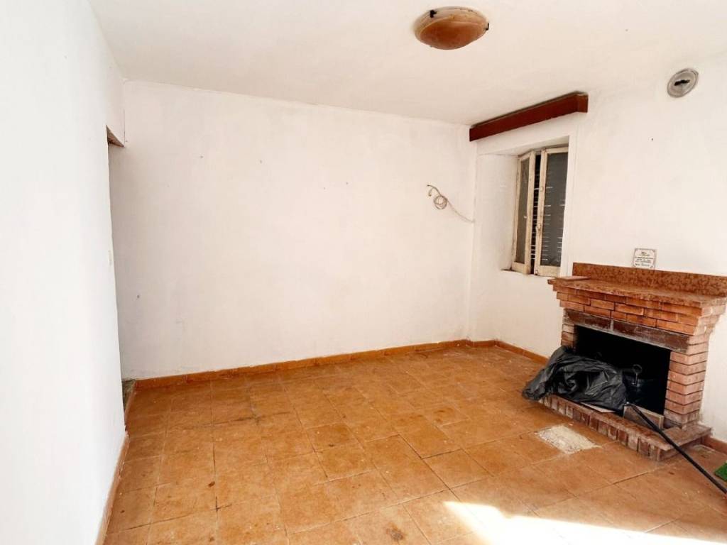 Casa indipendente a Borgorose in Via Roma - Foto 5