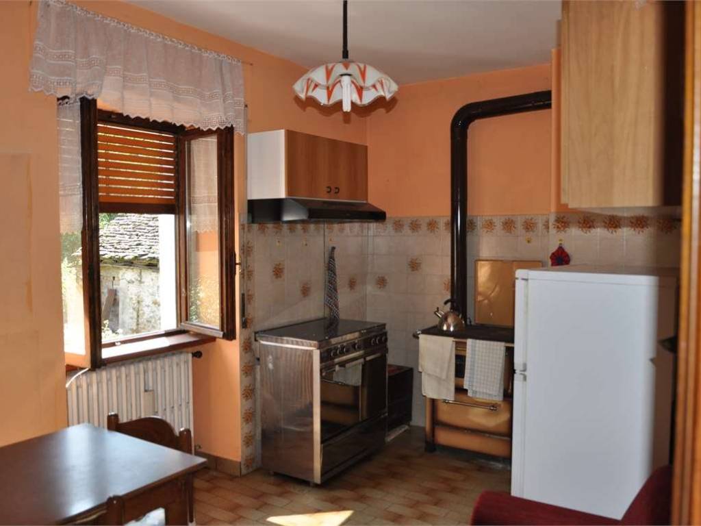 Casa indipendente a Antrona schieranco in Via Don Francesco Cerutti, 5 - Foto 4
