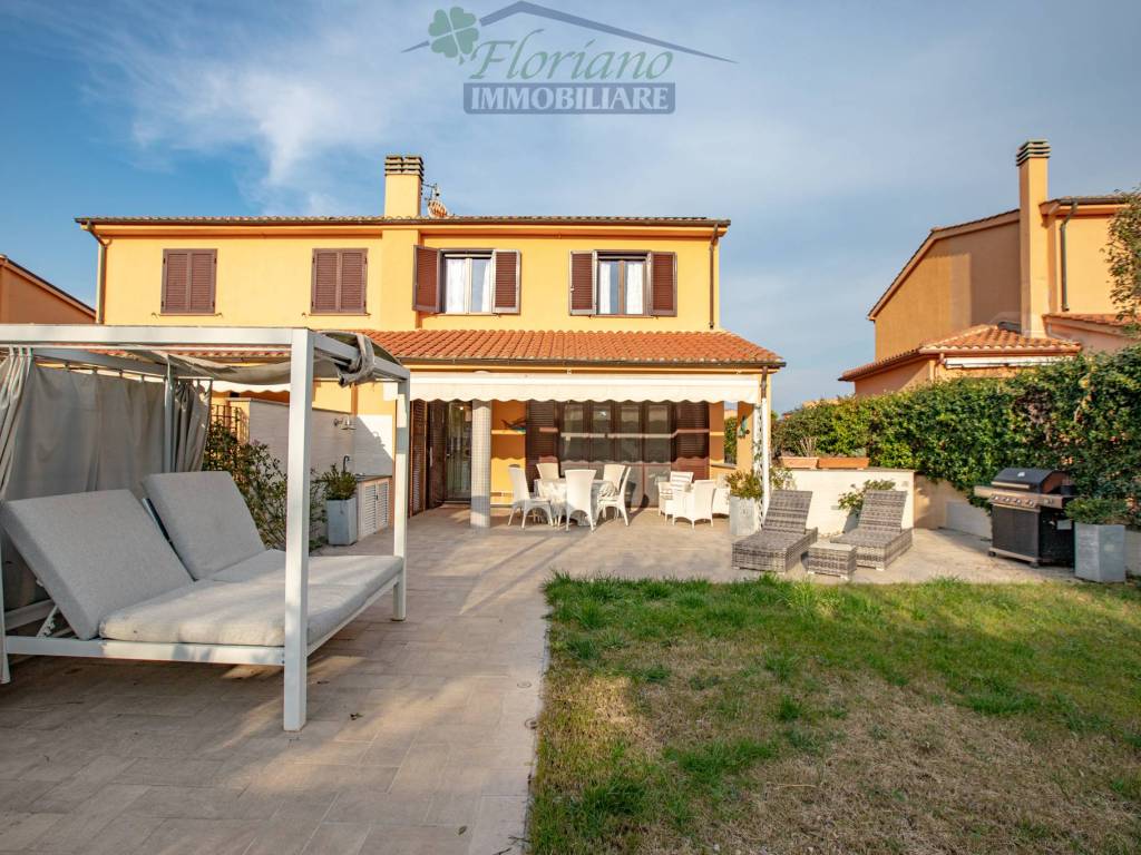Villetta a schiera a Montalto di castro in Strada delle Murelle - Foto 3