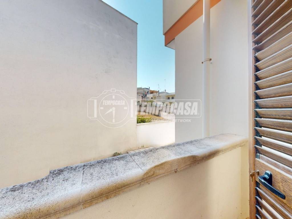 Appartamento a Scorrano in Via Comunale Esterna Botrugno-Scorrano 1 - Foto 4