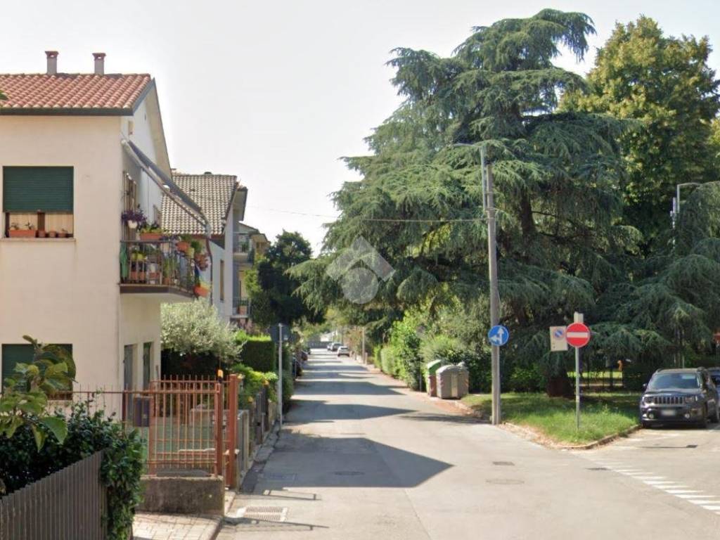 Box / garage a Vicenza in VIA LIVENZA - Foto 2