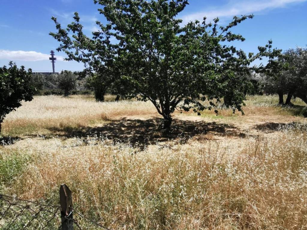 Terreno a Catanzaro in Via Tre Fontane - Foto 4