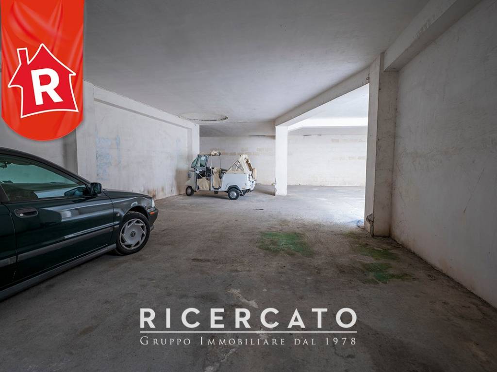 Box / garage a Lecce in Via Armando Diaz, 18 - Foto 3