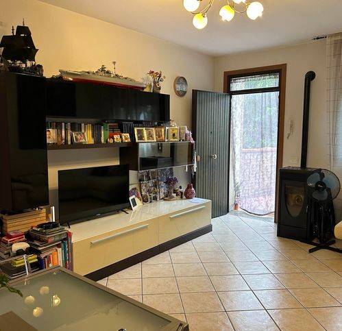 Villetta a schiera a Lagosanto in Via San Venanzio 79 D - Foto 3