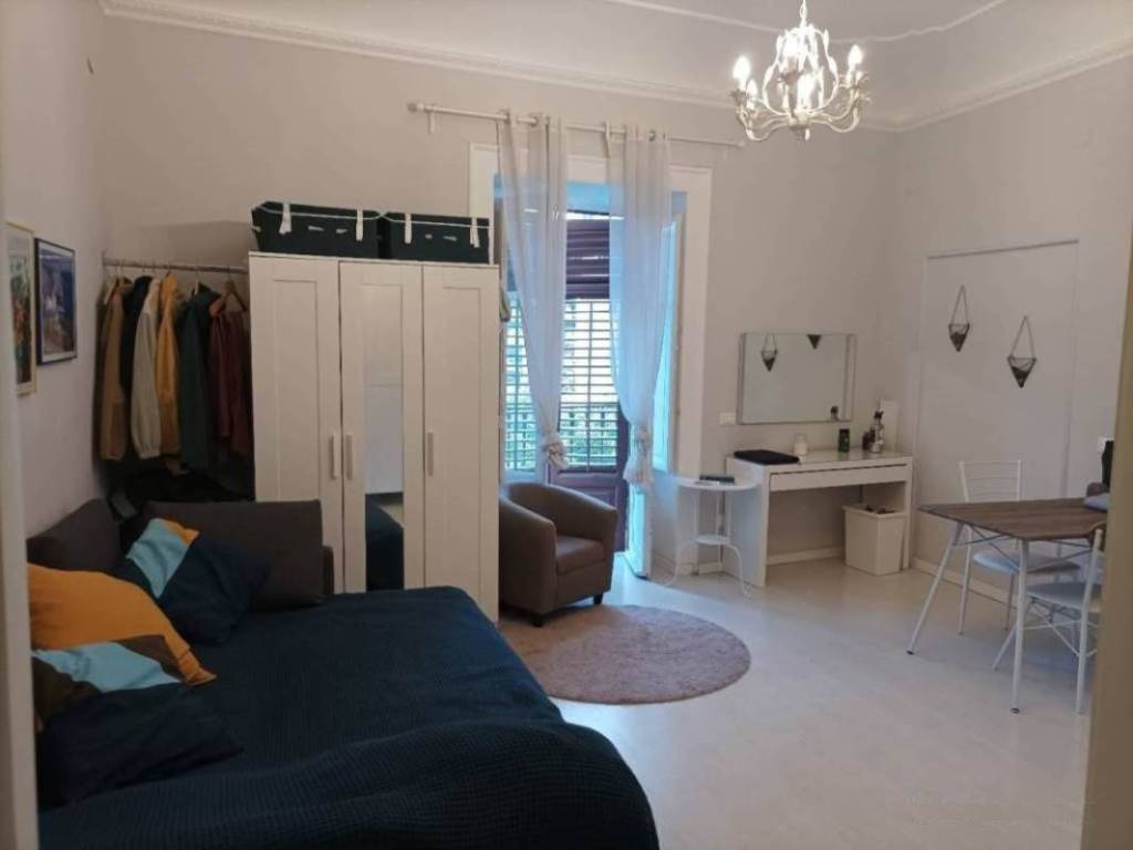 Appartamento a Palermo in Via Vittorio Emanuele, 77 - Foto 2