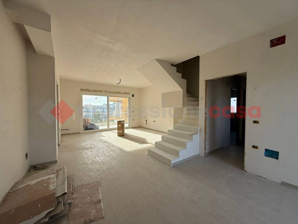 Appartamento a Giulianova in Viale Ercole Orsini, 206 - Foto 4
