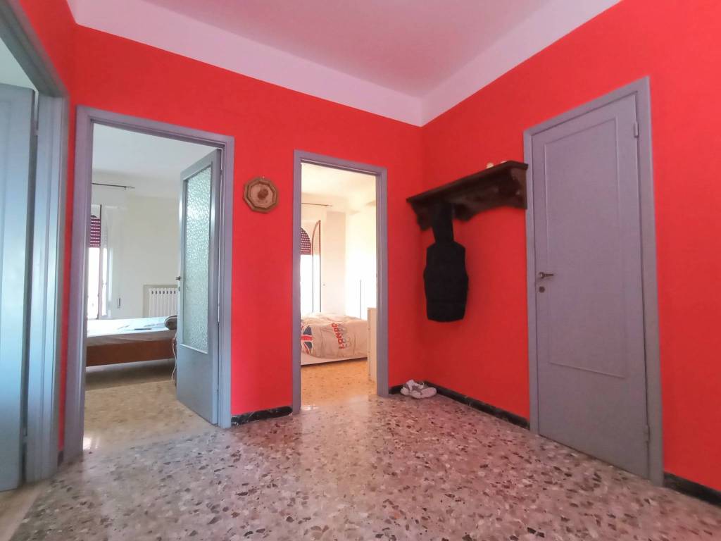 Appartamento a Falconara marittima in Via Nino Bixio - Foto 4