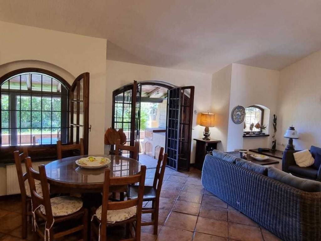 Villa a San felice circeo in Via Terracina, 94 - Foto 2