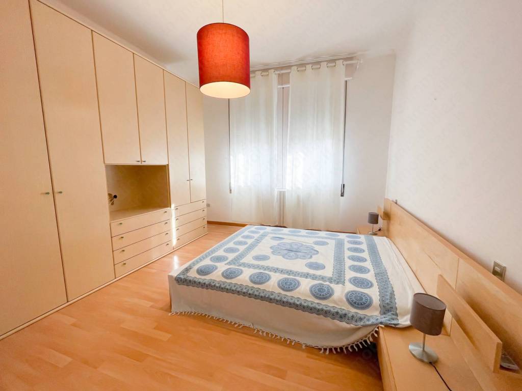 Casa indipendente a Castelnovo bariano in Piazza Municipale, 102 - Foto 3