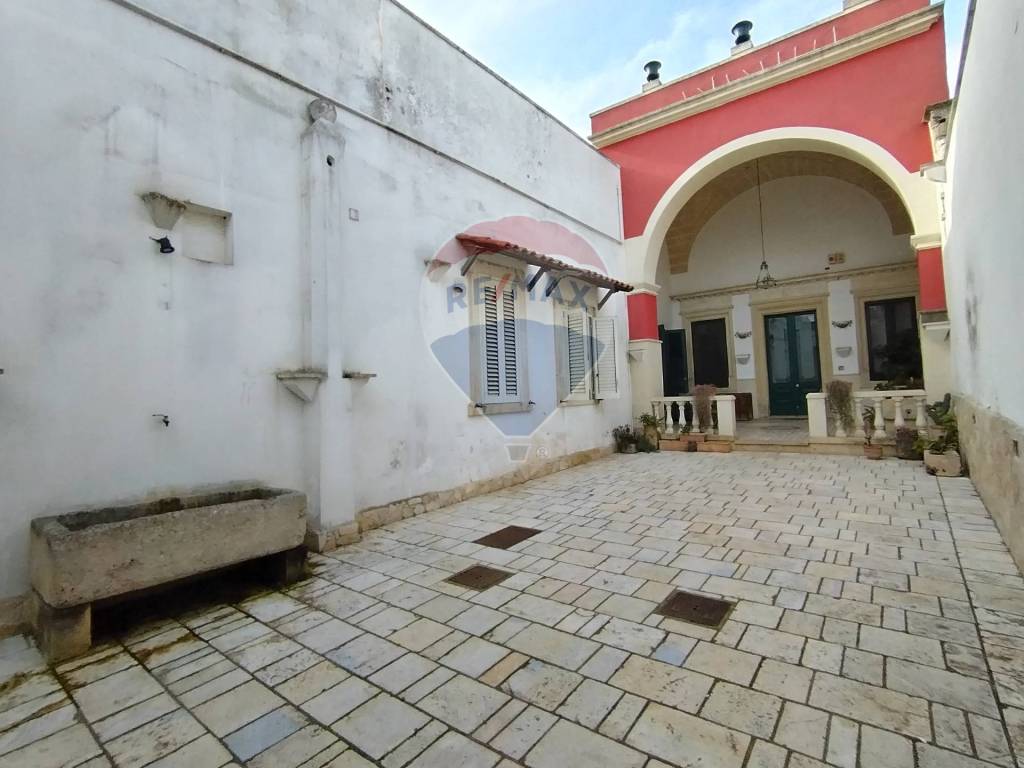 Casa indipendente a San pietro in lama in Via Regina Margherita di Savoia, 32 - Foto 4