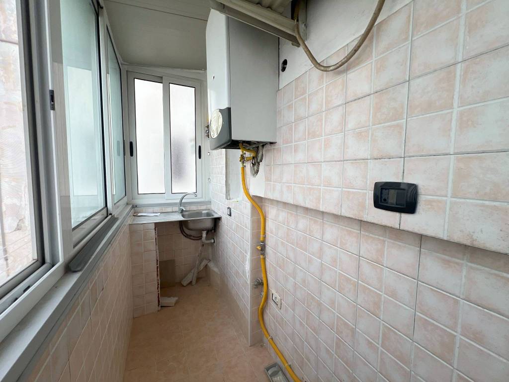Appartamento a Taranto in Via Liguria, 45 - Foto 4
