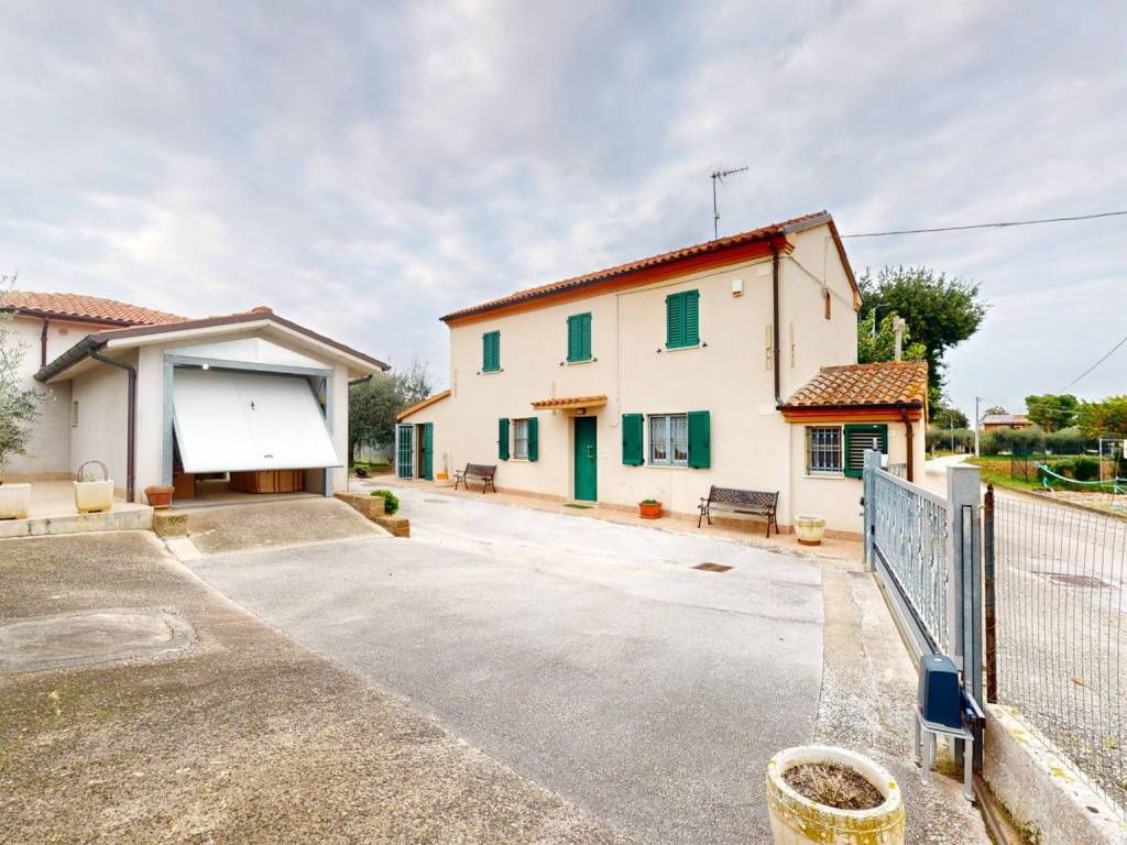 Villa a Monte san vito in Borgo Granili - Foto 2
