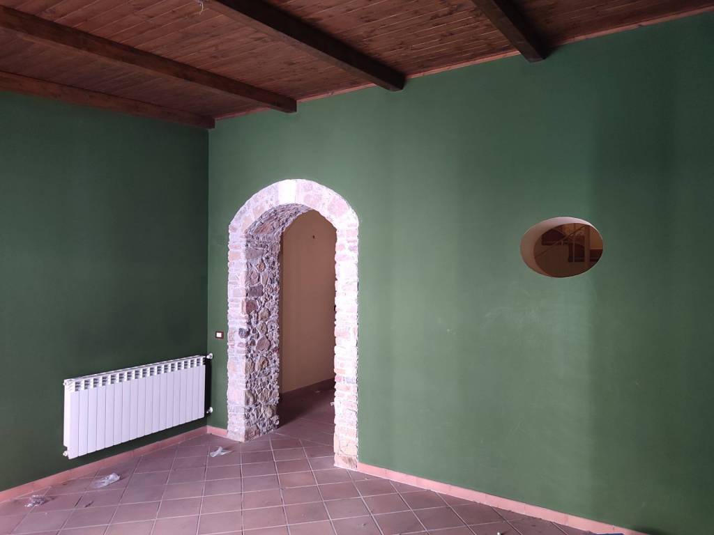 Casa indipendente a Paternò in VIA CONIGLIO - Foto 5