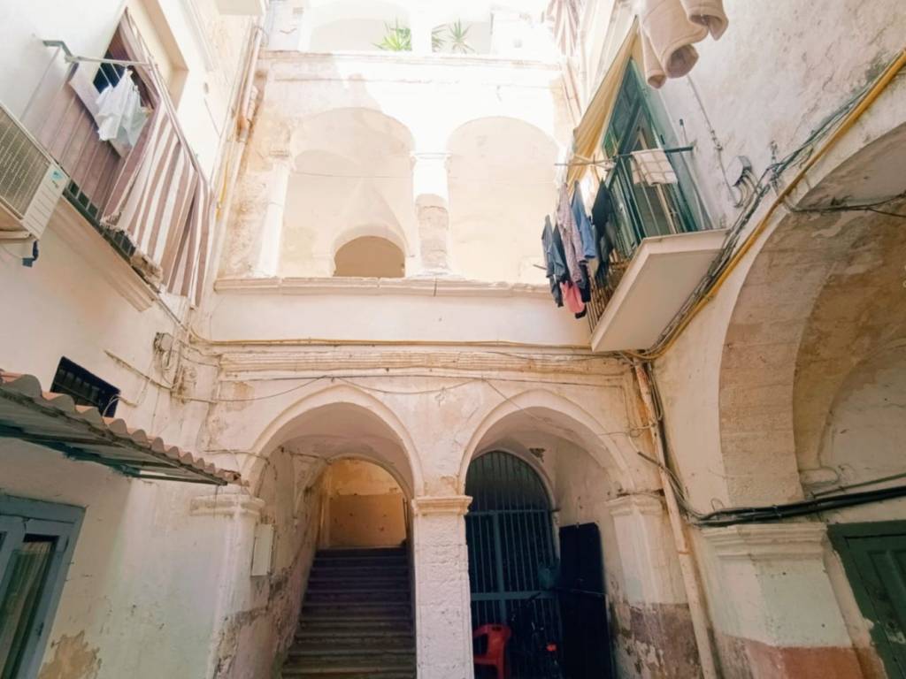 Appartamento a Bari in Vico del Lauro - Foto 4