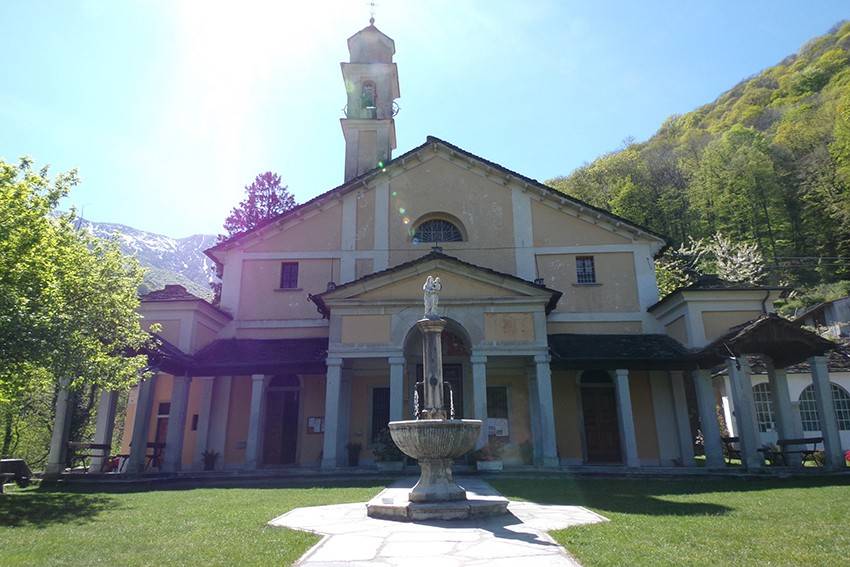 Casa indipendente a Ornavasso in Via Boden, 4 - Foto 4