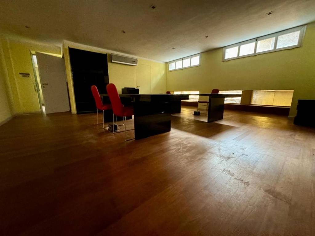 Appartamento a Cremona in Galleria del Corso, 15 - Foto 5