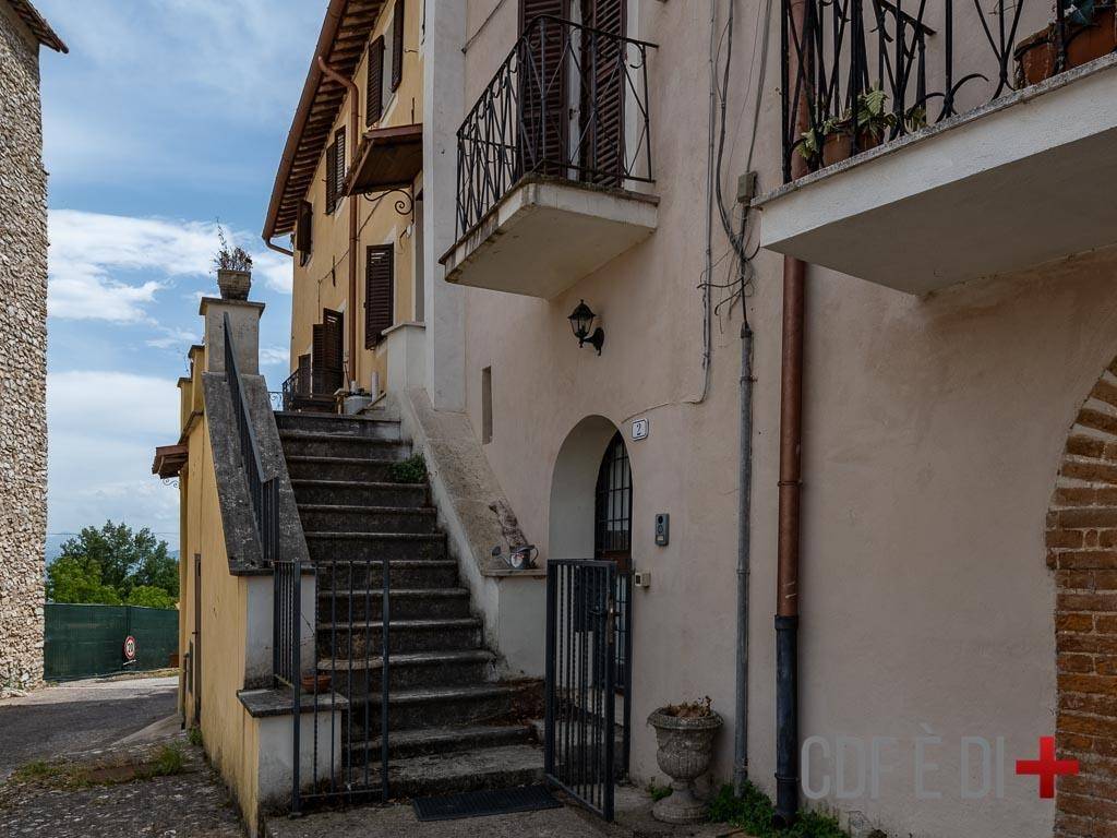 Casa indipendente a Greccio in Piazza Roma - Foto 5