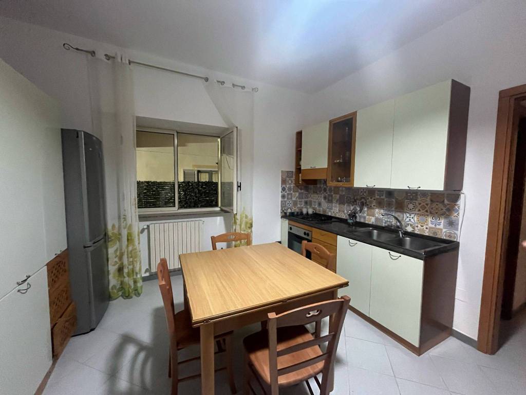 Appartamento a Catanzaro in Via Sibari - Foto 2
