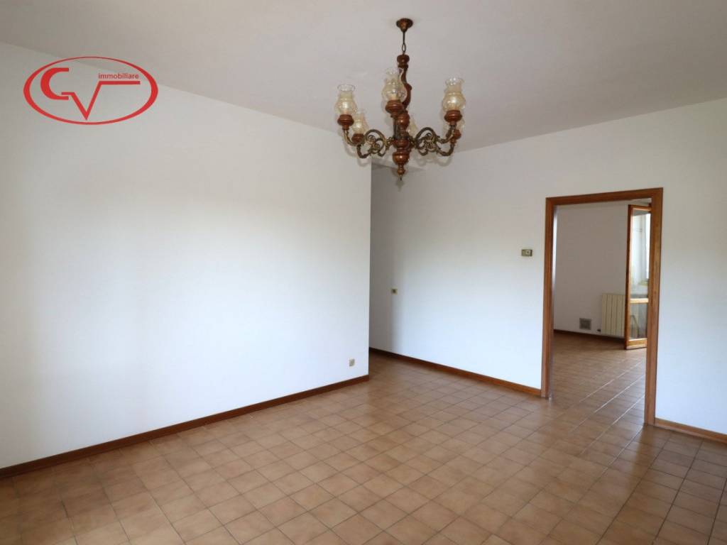 Appartamento a Montevarchi in Via Siena - Foto 3