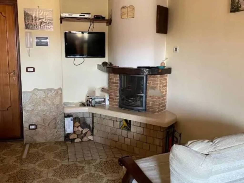 Appartamento a Villetta barrea in Via Valle Sant'Angelo - Foto 3