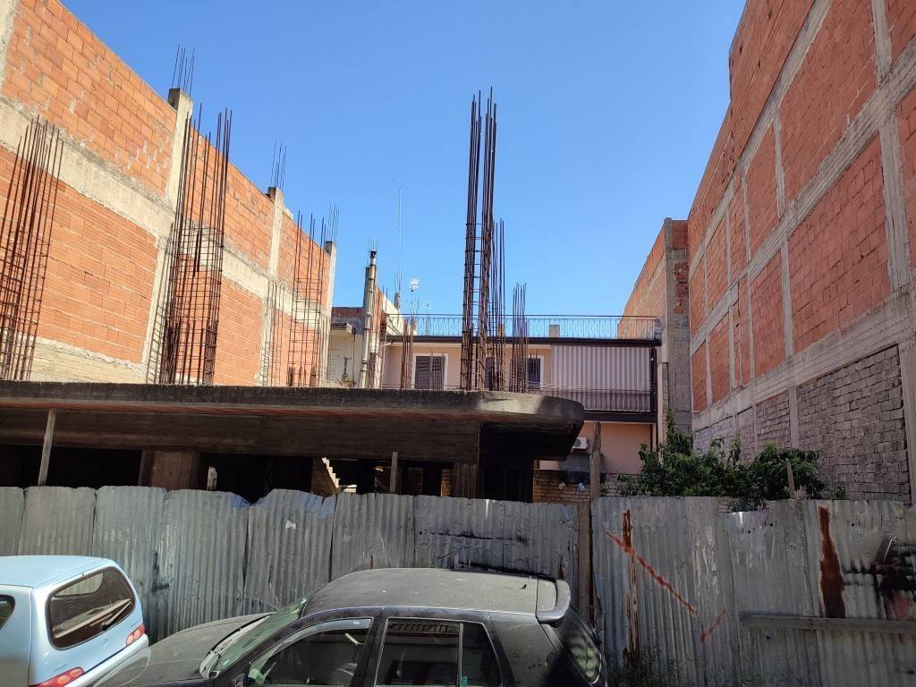 Casa indipendente a Paternò in VIA ASCOLI PICENO - Foto 4