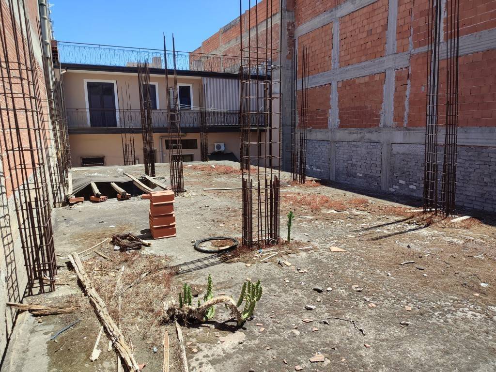 Casa indipendente a Paternò in VIA ASCOLI PICENO - Foto 5